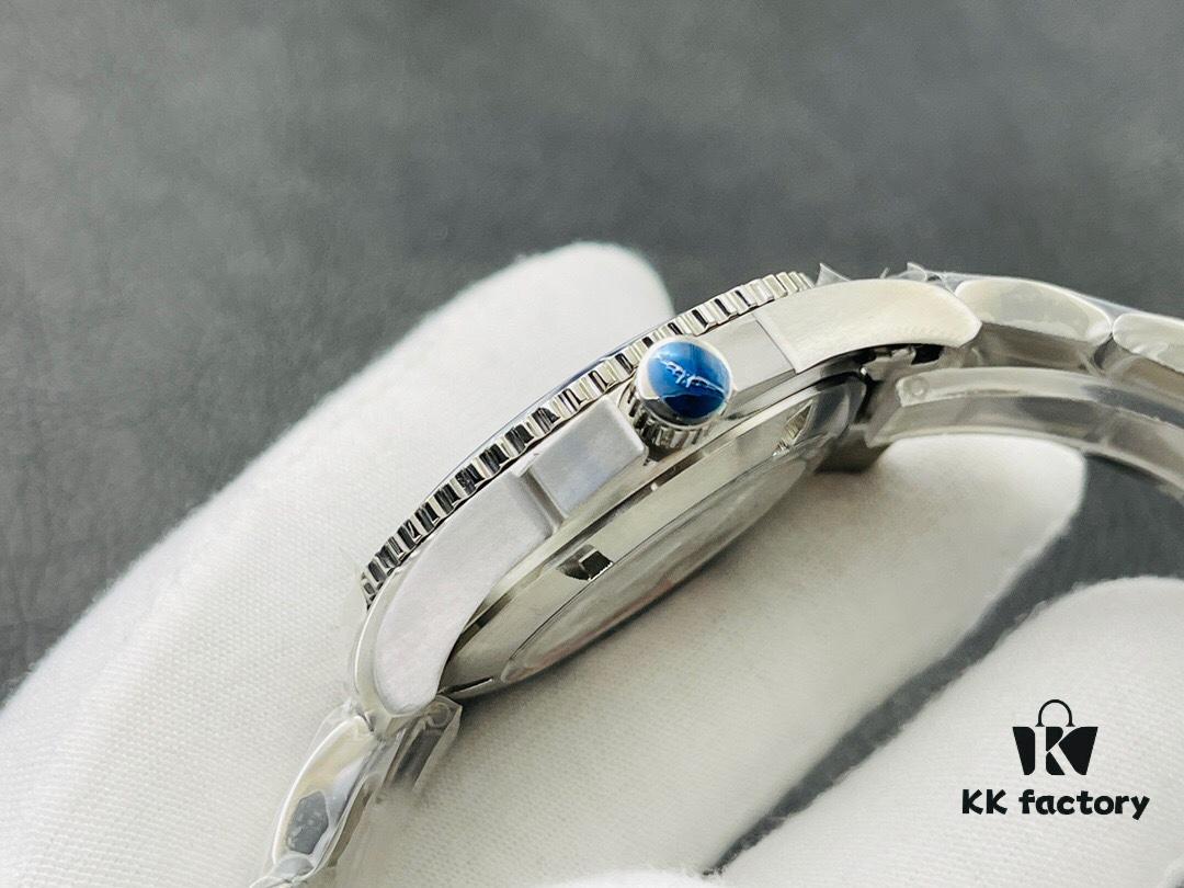 Longines Conquest 'Master of the Ocean', A Symbol of Honor. Cutting Through Waves, Moving Forward Fearlessly.