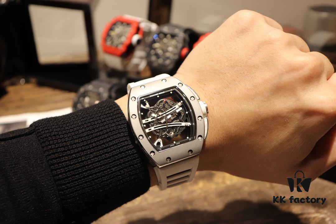 6931a83cccd8ab3d7af9ca89 Richard Mille RM61-01 Skeleton Design Never Stops Advancing Beyond Traditional Watchmaking Natural Rubber Genuine Folding Clasp Imported Citizen Mechanical Movement Makes This Watch a Revolutionary Legend in the Wristwatch World