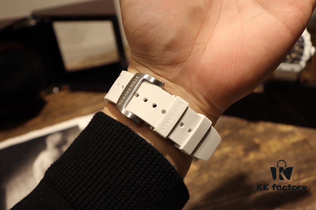 6931a83dccd8ab3d7af9ca91 Richard Mille RM61-01 Skeleton Design Never Stops Advancing Beyond Traditional Watchmaking Natural Rubber Genuine Folding Clasp Imported Citizen Mechanical Movement Makes This Watch a Revolutionary Legend in the Wristwatch World