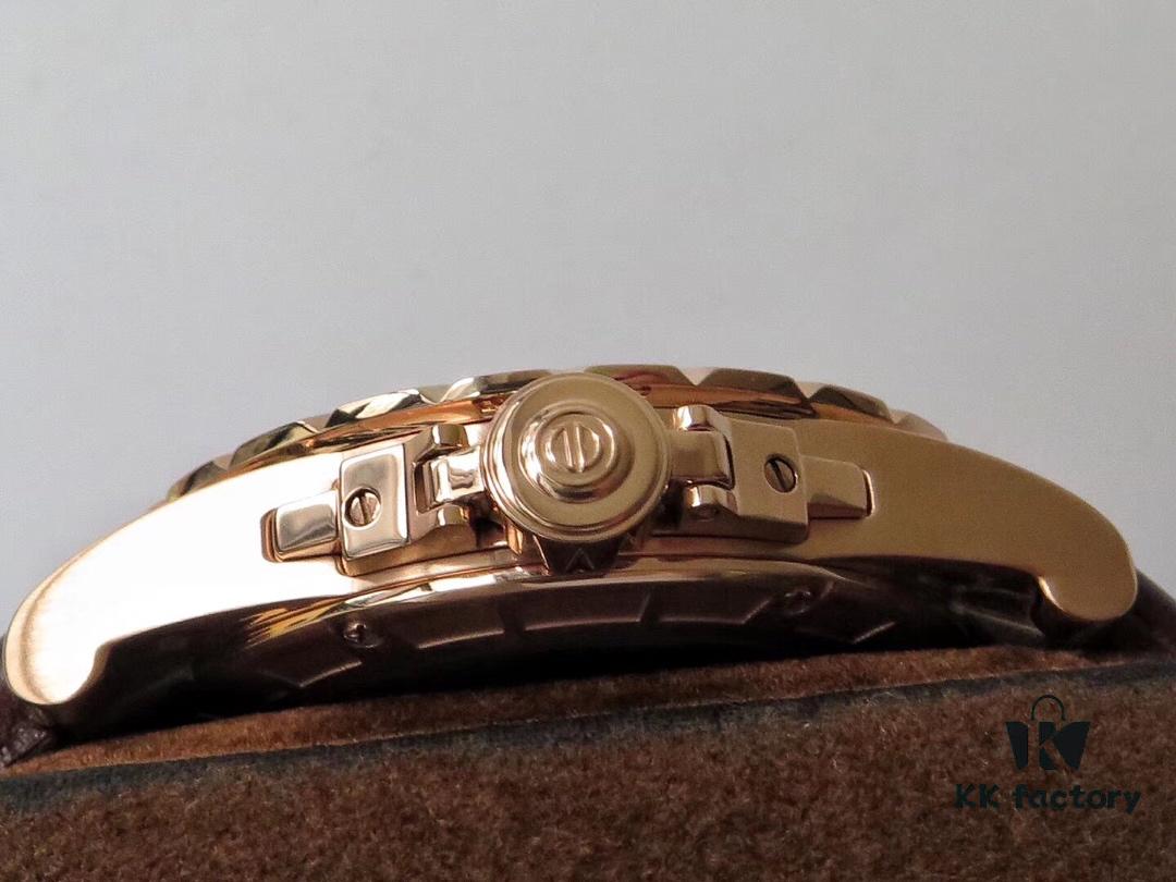 6931a840ccd8ab3d7af9cacd JB Roger Dubuis EXCALIBUR King Series RDDBEX0260 (Sports Version of RDDBEX0393, 45mm Diameter, Safety Guard Bridge Crown with Original-Like Winder Included)