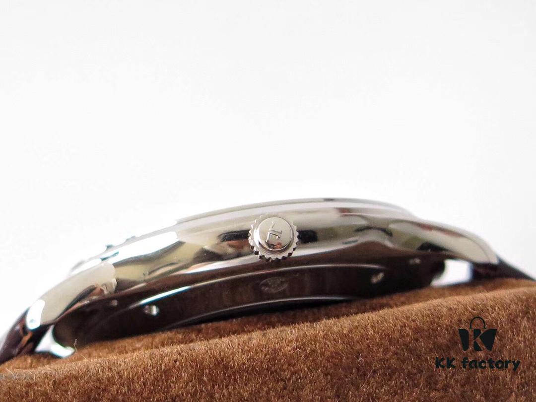 ZF Ultra-Thin Masterpiece [Minimalist Design, Ultra-Slim Profile]