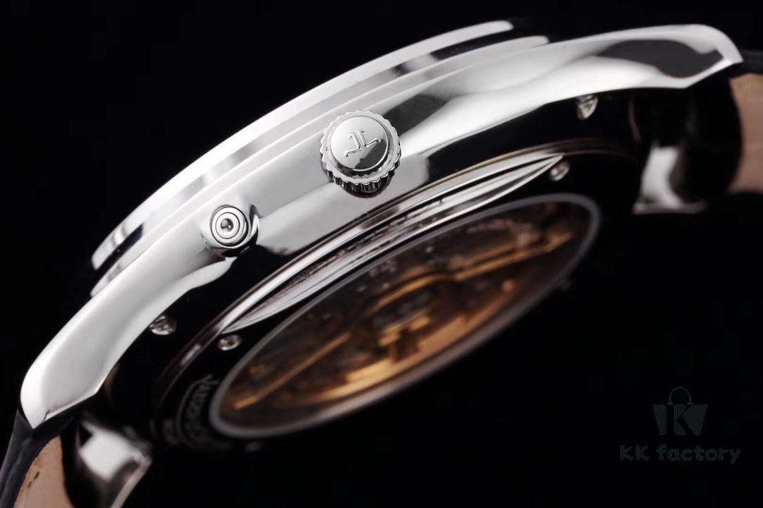 6931a878ccd8ab3d7af9ce62 Stellar Elegance: Admire the Heart and Moon — AZ's Tribute to Jaeger LeCoultre Master Collection Q1368420 Moonphase Watch
