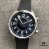 6931a87accd8ab3d7af9ce8e GP Factory New Release: Gradient Blue-to-Black Dial, Q9068681 Model, 42mm Stainless Steel Dive Watch – A Modern Classic Inspired by the 1968 Memovix Series