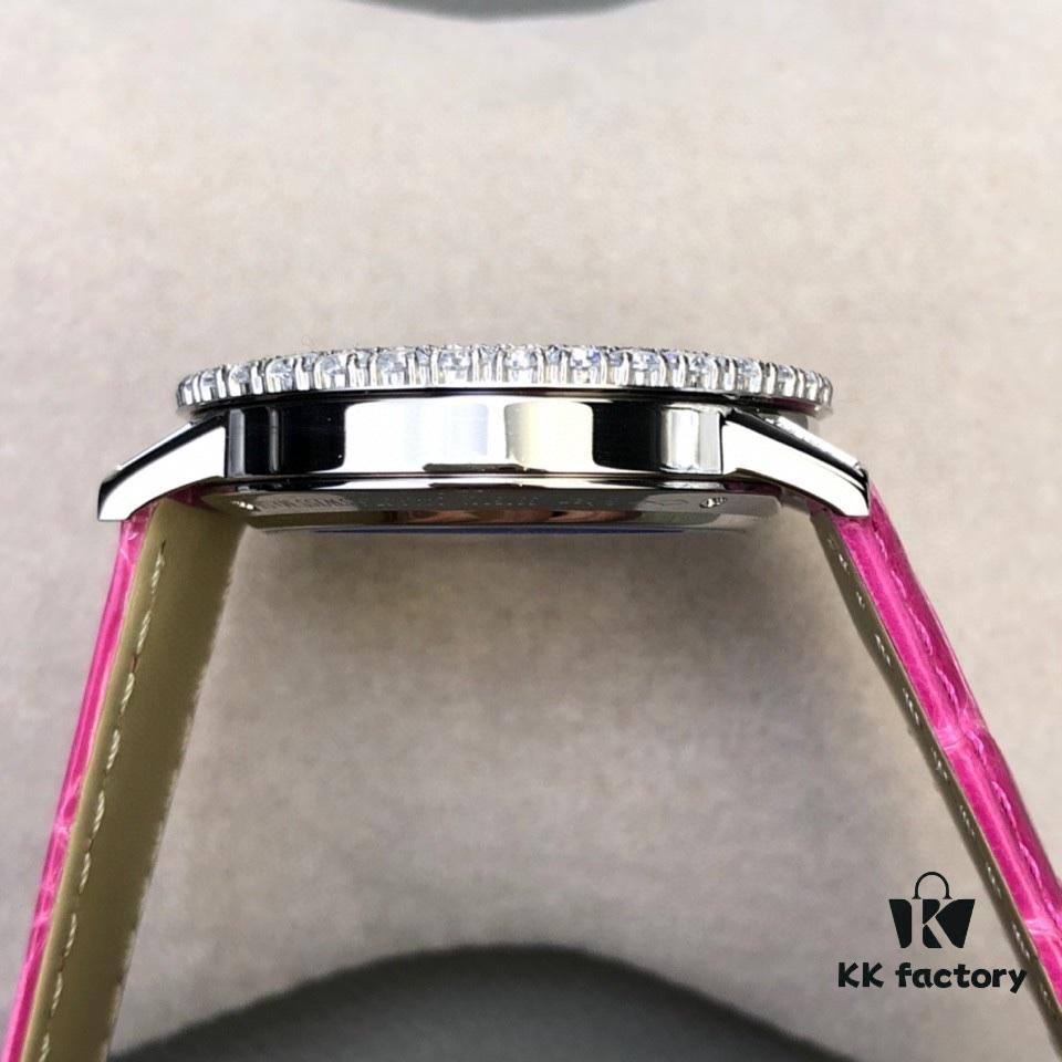6931a87bccd8ab3d7af9ce9f Elegant and Intelligent Romantic Date: ZF Unveils New Q3523570 Watch