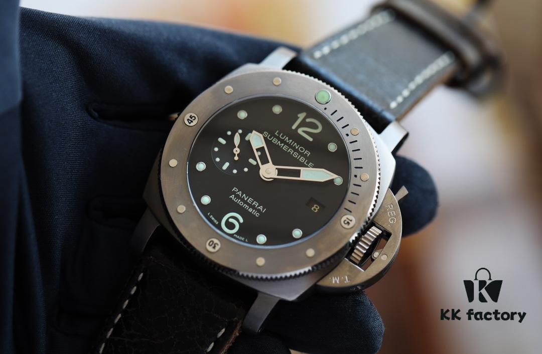 6931a884ccd8ab3d7af9cf2c Panerai PANERAI Arc-shaped Coated Glass 47mm*16mm Full Grain Leather Strap with Original Pin Buckle Fully Automatic Mechanical Movement Bronze/Titanium Case A Watch from the Tough Man