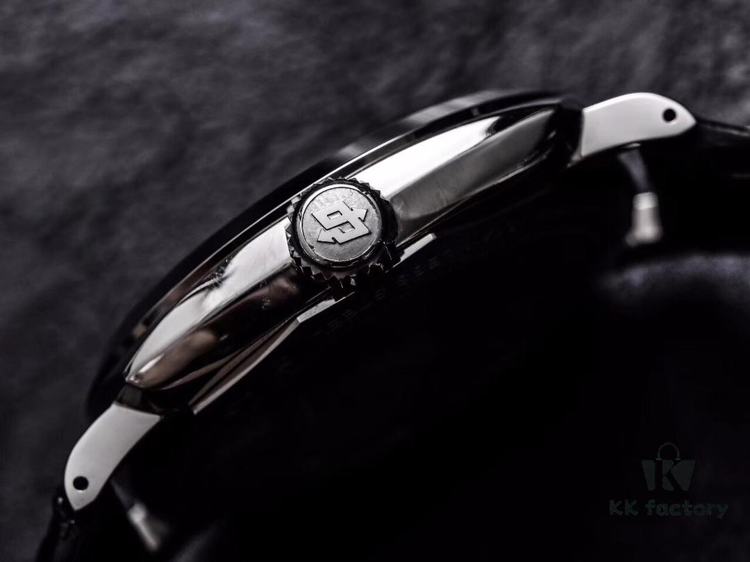 6931a88cccd8ab3d7af9cfb3 V9 Panerai PAM00572, The Ultimate Versatile Replica with Perfect Detailing