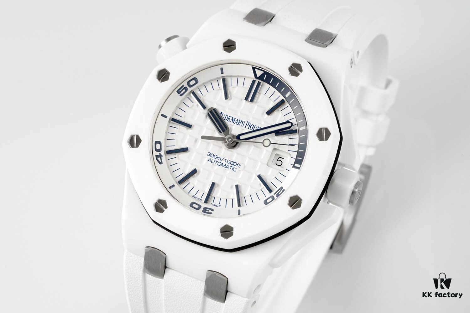 6931a89dccd8ab3d7af9d0c8 APS New Arrival 15707CB Powered by Top-Tier 3120 Integrated Movement Makes a Strong Debut