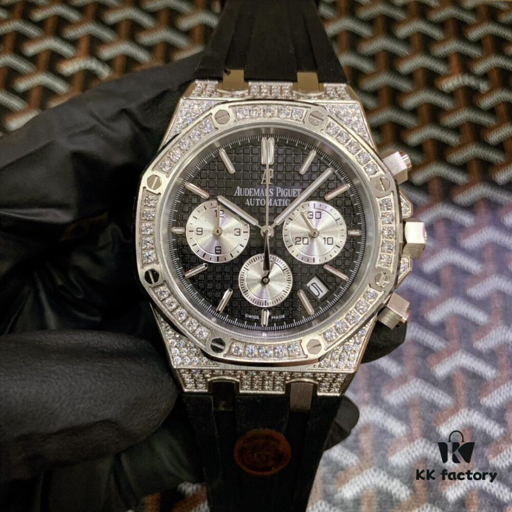 AP Royal Oak Series, Coated Glass, 42mm x 14mm, Waterproof Strap with Original AP Logo Pin Buckle, Equipped with Japanese Multi-function Quartz Movement, Octagonal Brushed Steel Case with Mesh Dial, Cool and Powerful, A Unique Tough Look