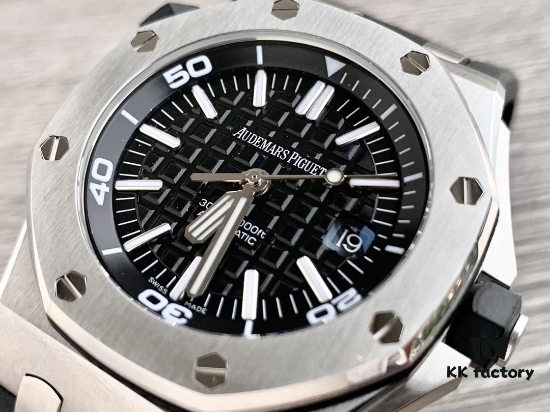 6931a8a4ccd8ab3d7af9d140 Royal Oak 15710 Features the Regular Octagonal Case with Eight Decorative Screws, Exuding a Rugged and Masculine Charm