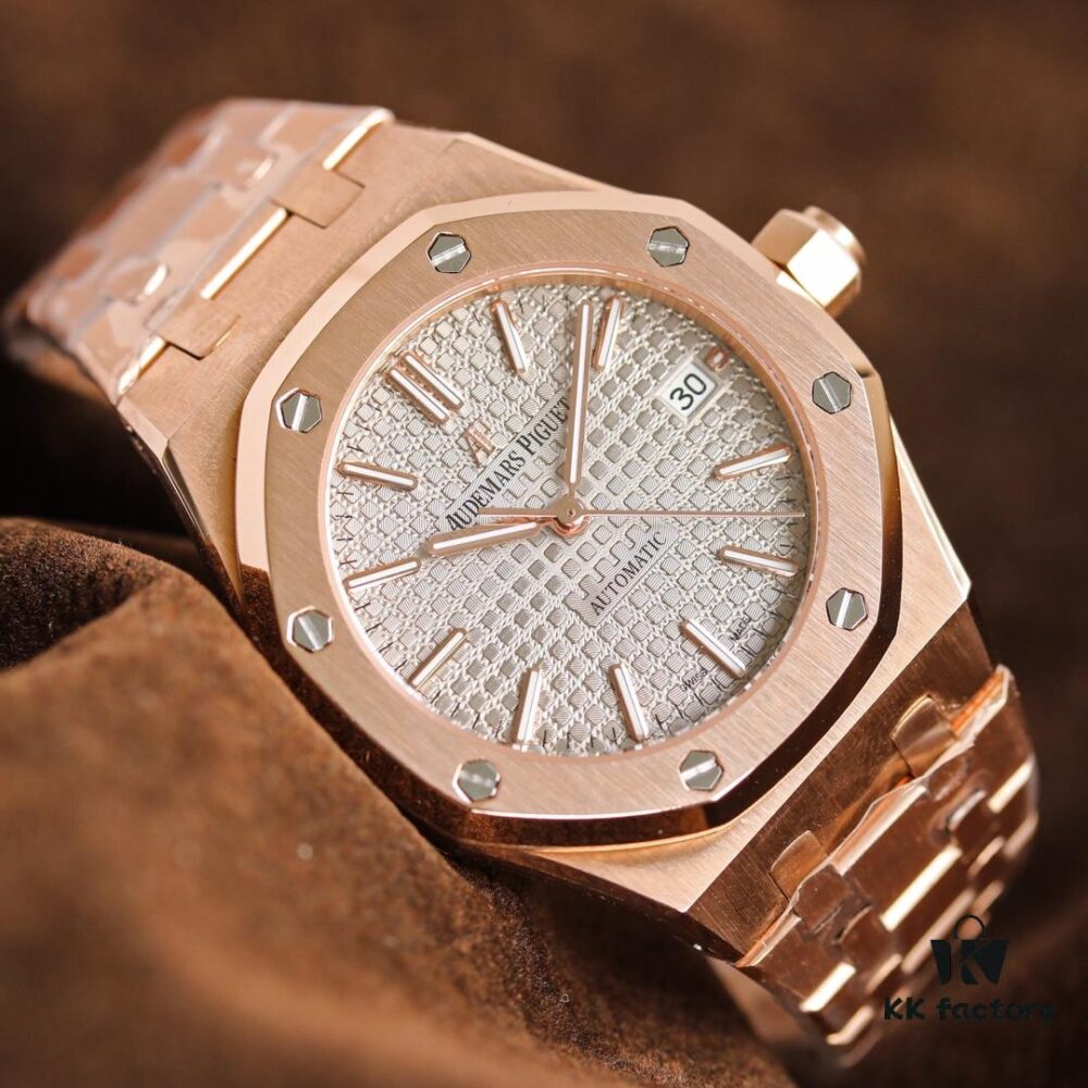 6931a8a5ccd8ab3d7af9d153 New Arrival Royal Oak 15450ST Series Ladies' Watch