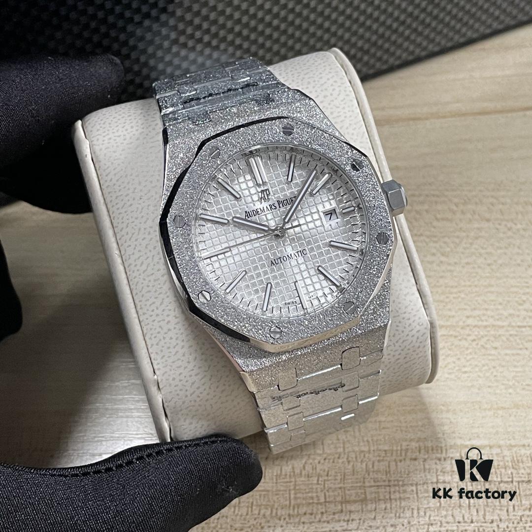 AP Royal Oak 15400 Series Basic Model Automatic Mechanical Watch with Three Hands and Date Display