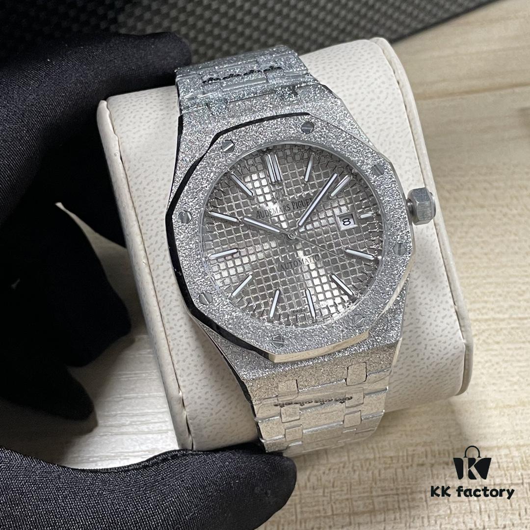 AP Royal Oak 15400 Series Basic Model Automatic Mechanical Watch with Three Hands and Date Display