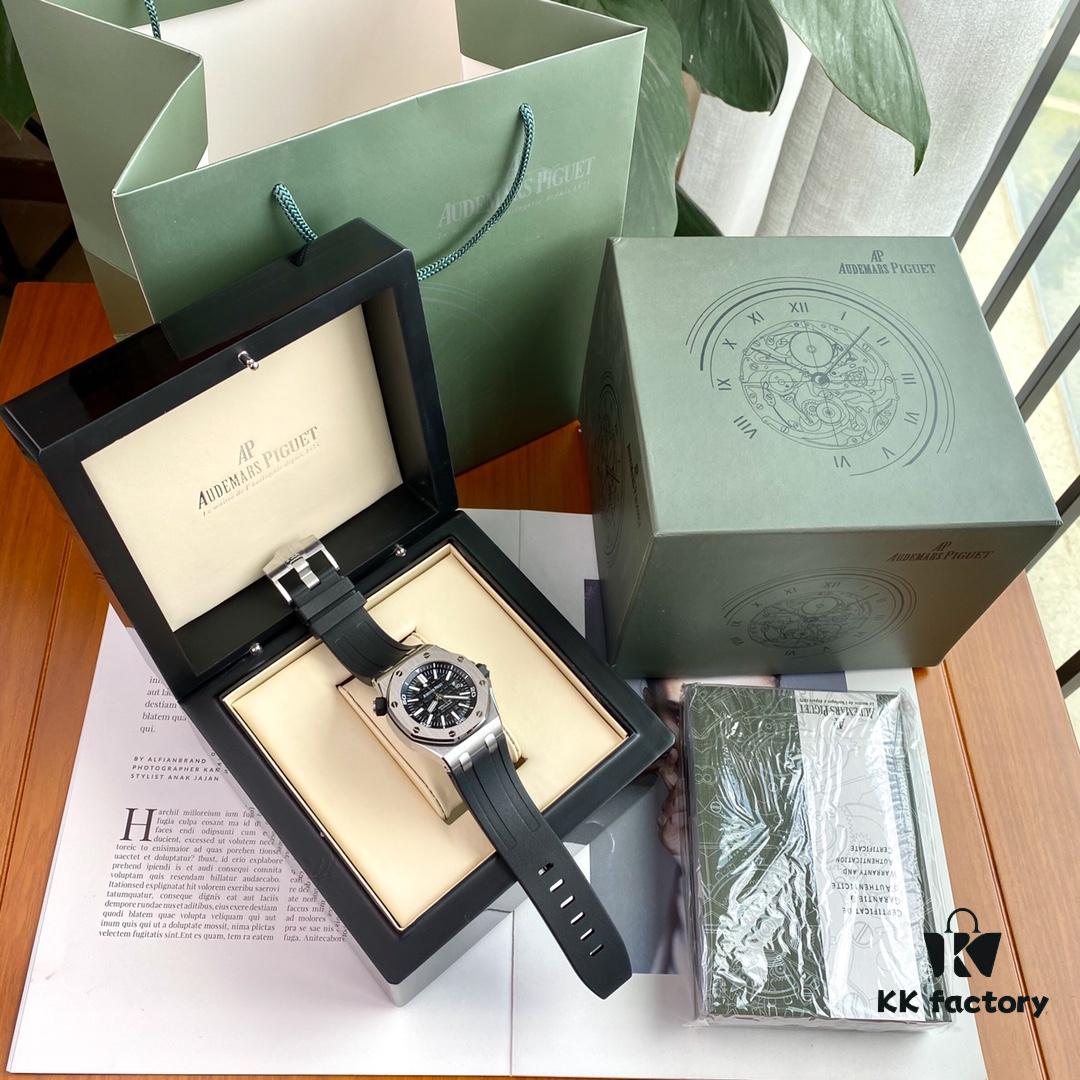 6931a8a8ccd8ab3d7af9d189 Heavyweight Arrival! The Most Masculine Men's Watch Series in the World – Royal Oak Offshore Model 15703