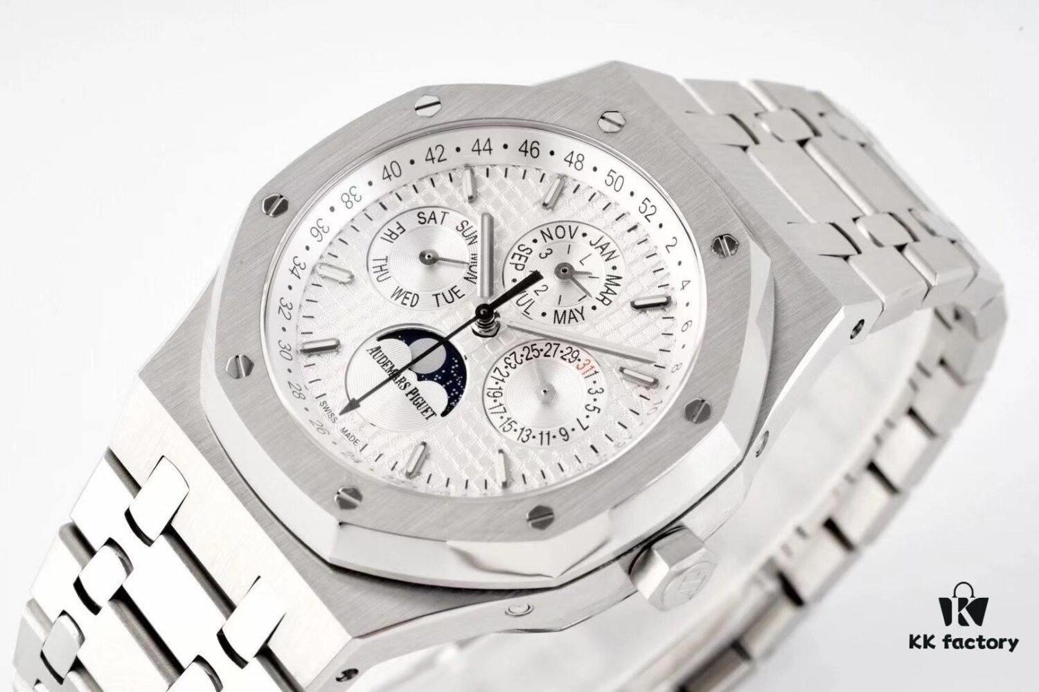 BF New Arrival AP Audemars Piguet Royal Oak Series Multi-Function Watch 26574, 26606