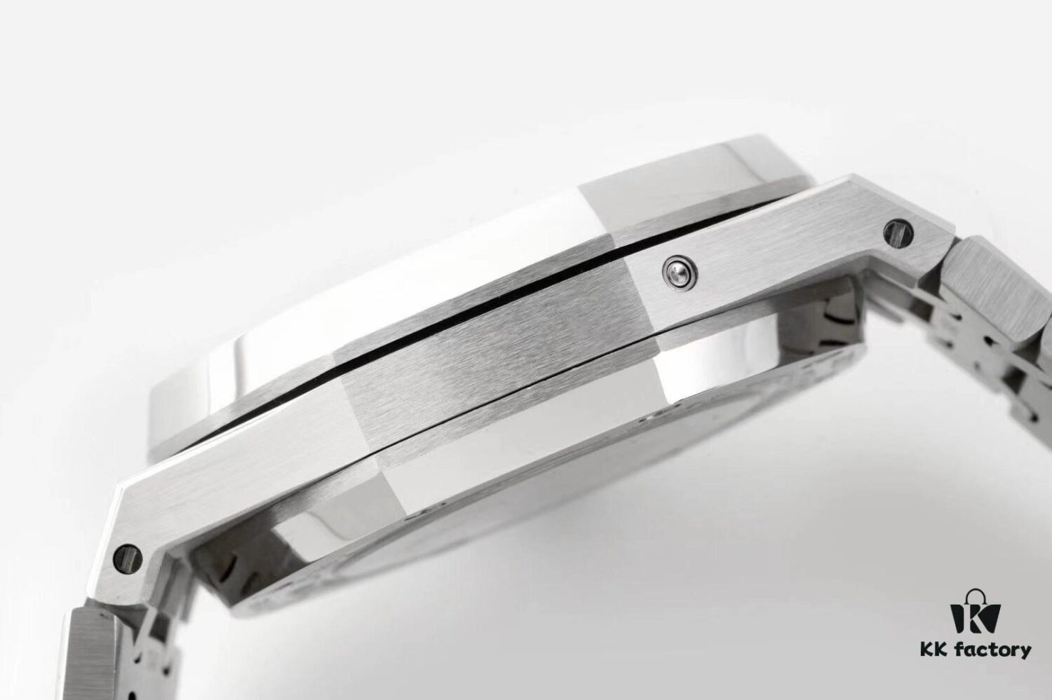 BF New Arrival AP Audemars Piguet Royal Oak Series Multi-Function Watch 26574, 26606