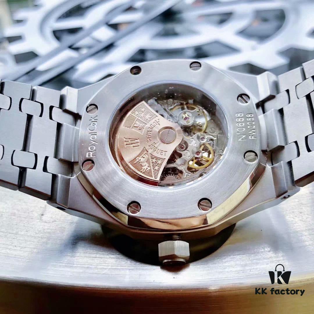 6931a8bbccd8ab3d7af9d2c4 AP Royal Oak Offshore Series! Dial adorned with BOY Tapisserie openwork decoration, delivering a stronger visual impact. The 41mm watch aligns with modern trends, highlighting masculine charisma, brilliantly radiant with substantial texture, featuring an openwork movement, scratch-resistant glass, 316 stainless steel case, and 361 stainless steel bracelet, epitomizing the ultimate classic in vibrant men's timepieces