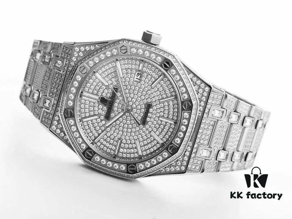 6931a8beccd8ab3d7af9d2f1 TZ Royal Oak Series 15452 Men's Full Diamond Pavé Watch (New Version: Side Diamonds, Bracelet Set with Large Square Diamonds, Bar Index Markers, and Built-in Logo)