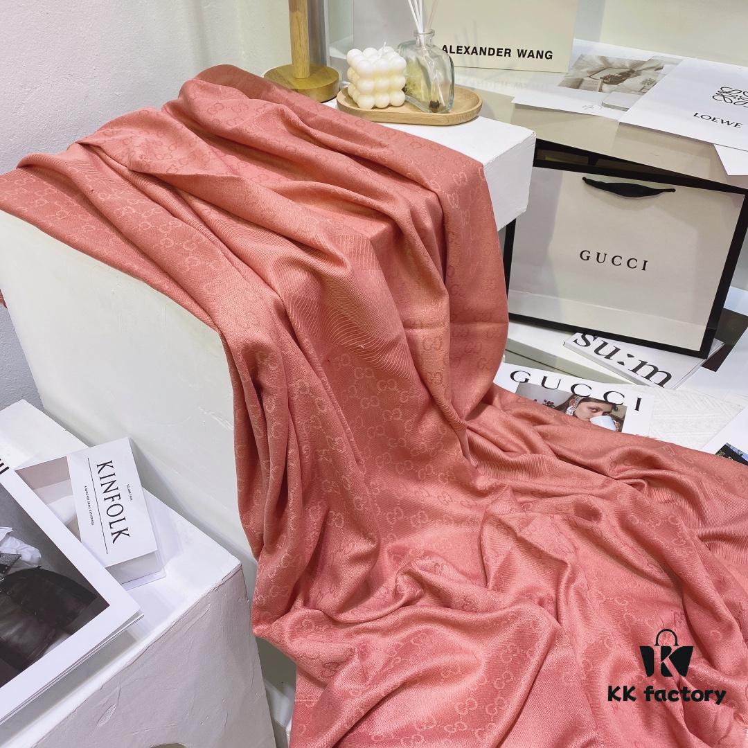 6931a8d7ccd8ab3d7af9d3cb GUCCI 2022 Fall/Winter Wool Scarf Highly Recommended Luxury Double-Sided Square Shawl 140×140 with Iconic GG Logo Pattern