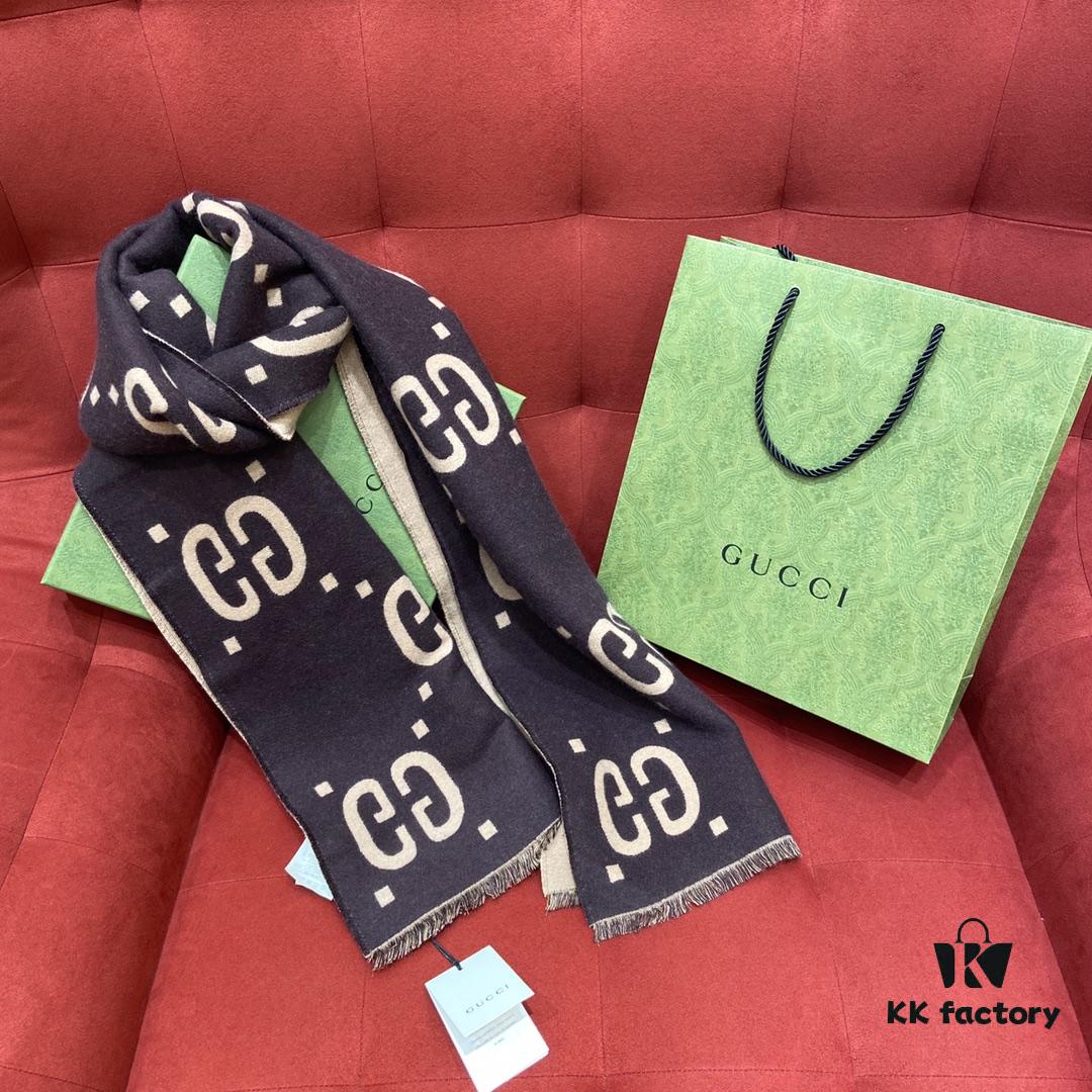 6931a8d7ccd8ab3d7af9d3d2 GUCCI Never Fails, The Hottest Scarf Sensation – A Perfectly Versatile Earth-Tone Beauty to Brighten Your Winter