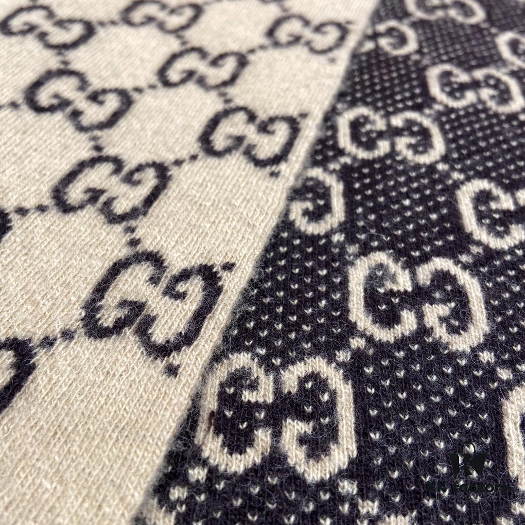 6931a8d9ccd8ab3d7af9d3e8 GUCCI Double-Sided Wool Scarf Classic Small Double G Logo, Khaki and Coffee Color Combination, Unisex Design