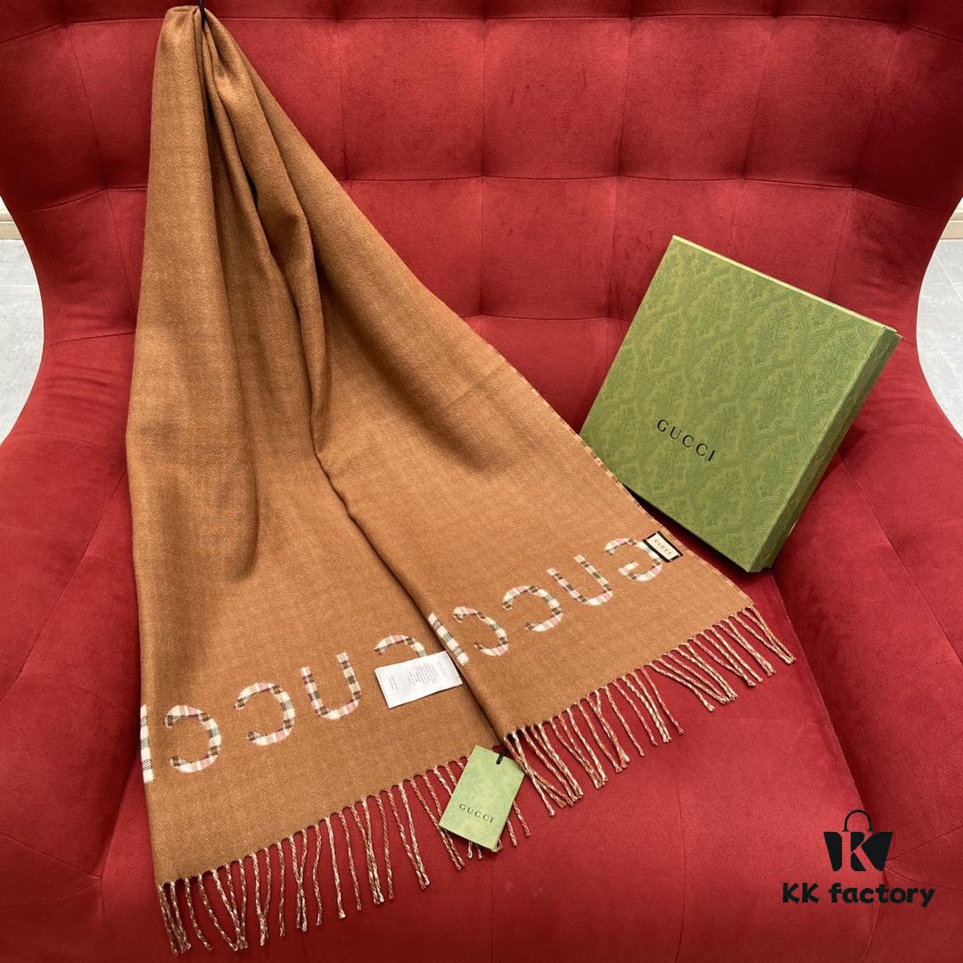 6931a8daccd8ab3d7af9d3ff GUCCI Scarf – Versatile, Soft, and Comfortable with Double-Sided Design