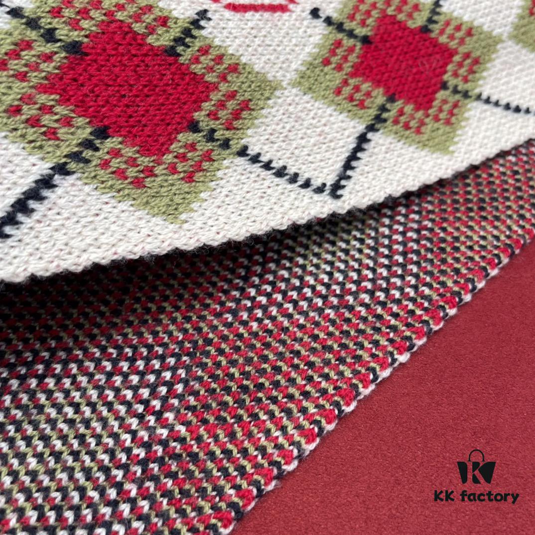 6931a8dcccd8ab3d7af9d41d Bestseller GUCCI Geometric Pattern Kids' Scarf, Adorable Style Suitable for Adults Too – Vintage Charm, Super Soft and Non-Irritating, 100% Wool, 16*140cm