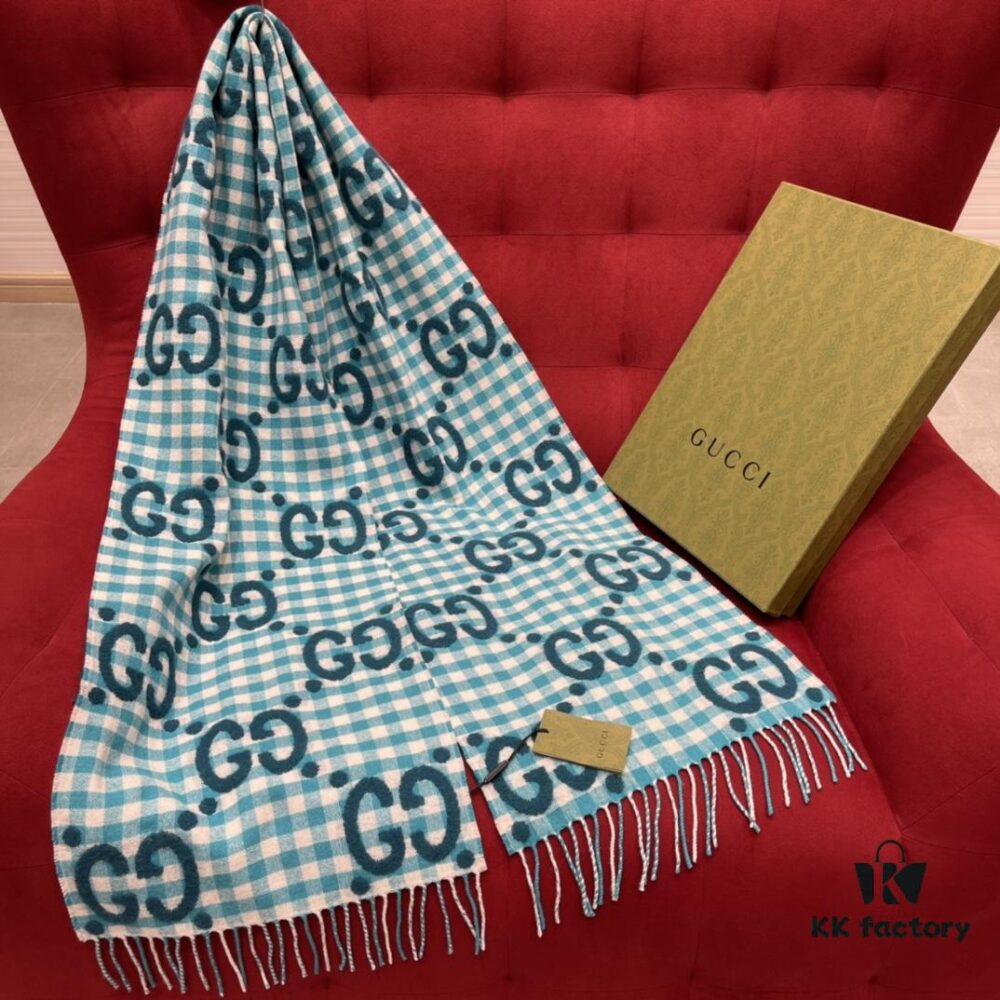 GUCCI Check Two-Tone Fringe Scarf