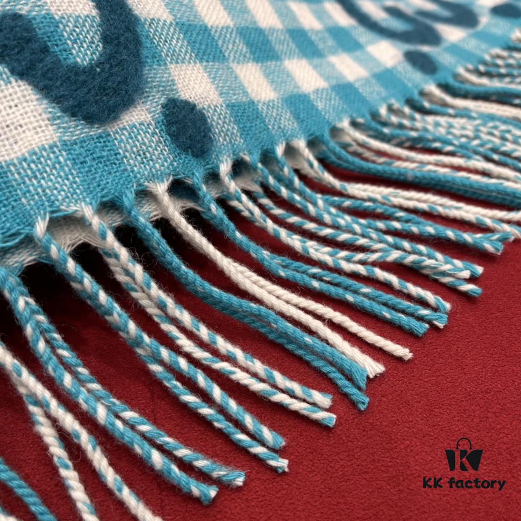6931a8ddccd8ab3d7af9d437 GUCCI Check Two-Tone Fringe Scarf