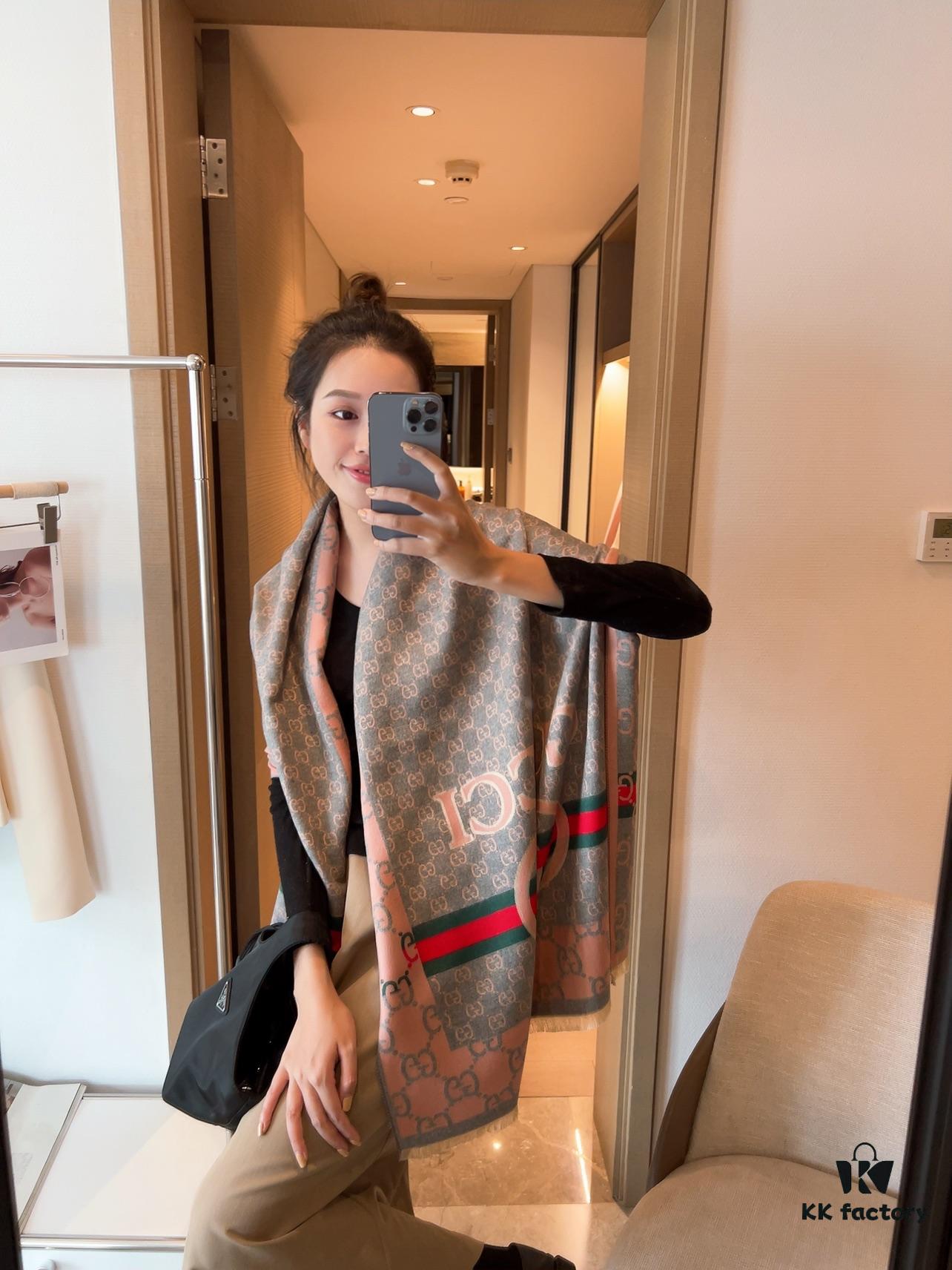 6931a8e0ccd8ab3d7af9d45b GUCCI (Gucci) Annual New Arrival Fashion Begins in Simplicity and Returns to Excellence