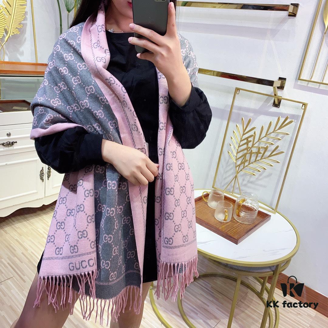 6931a8e3ccd8ab3d7af9d494 GUCCI (Gucci) 2020 Latest Masterpiece: Elegant and Timeless Scarf with Iconic Double G Design