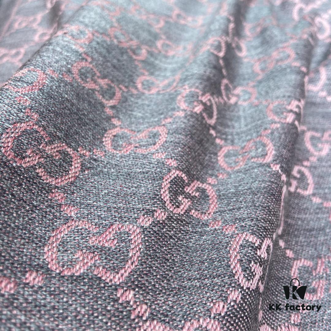 6931a8e4ccd8ab3d7af9d4a1 Classic Upgrade GUCI Vintage Aesthetic Beanie with Reversible Jacquard Craft