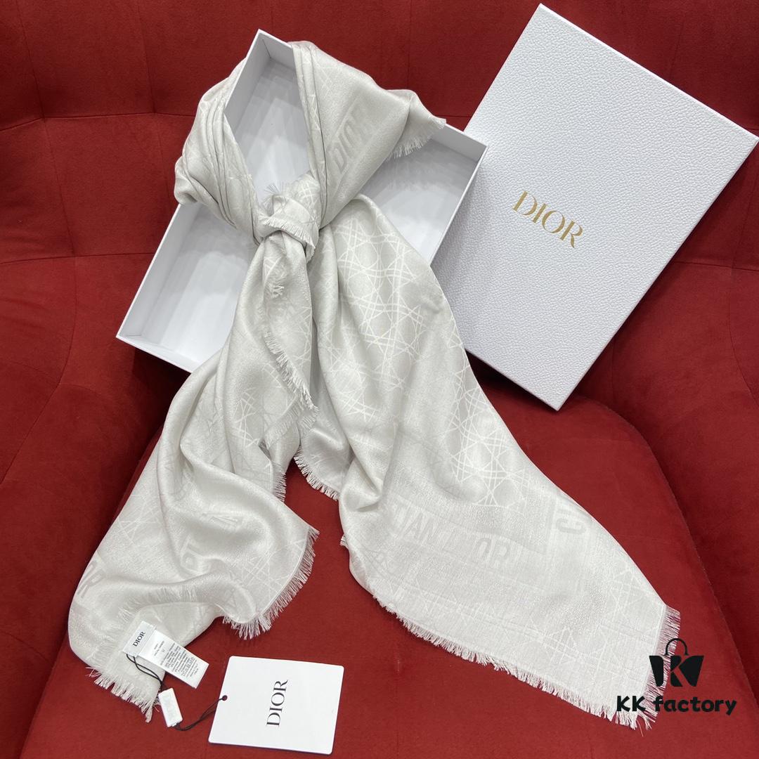6931a8e7ccd8ab3d7af9d4cb Dior Checkered Pattern Gold Thread Shawl, White - Silk and Wool-Cashmere Blend, 140cm*140cm