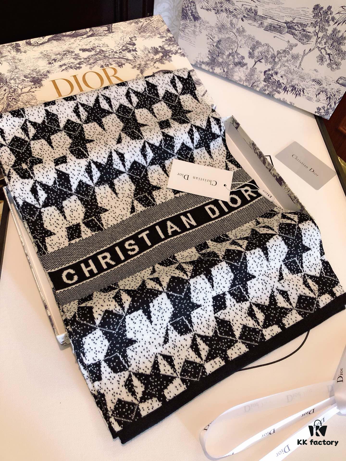 6931a8f5ccd8ab3d7af9d5be Dior Men's Cashmere Knit Scarf, High-End Classic Design, Matches Store Version