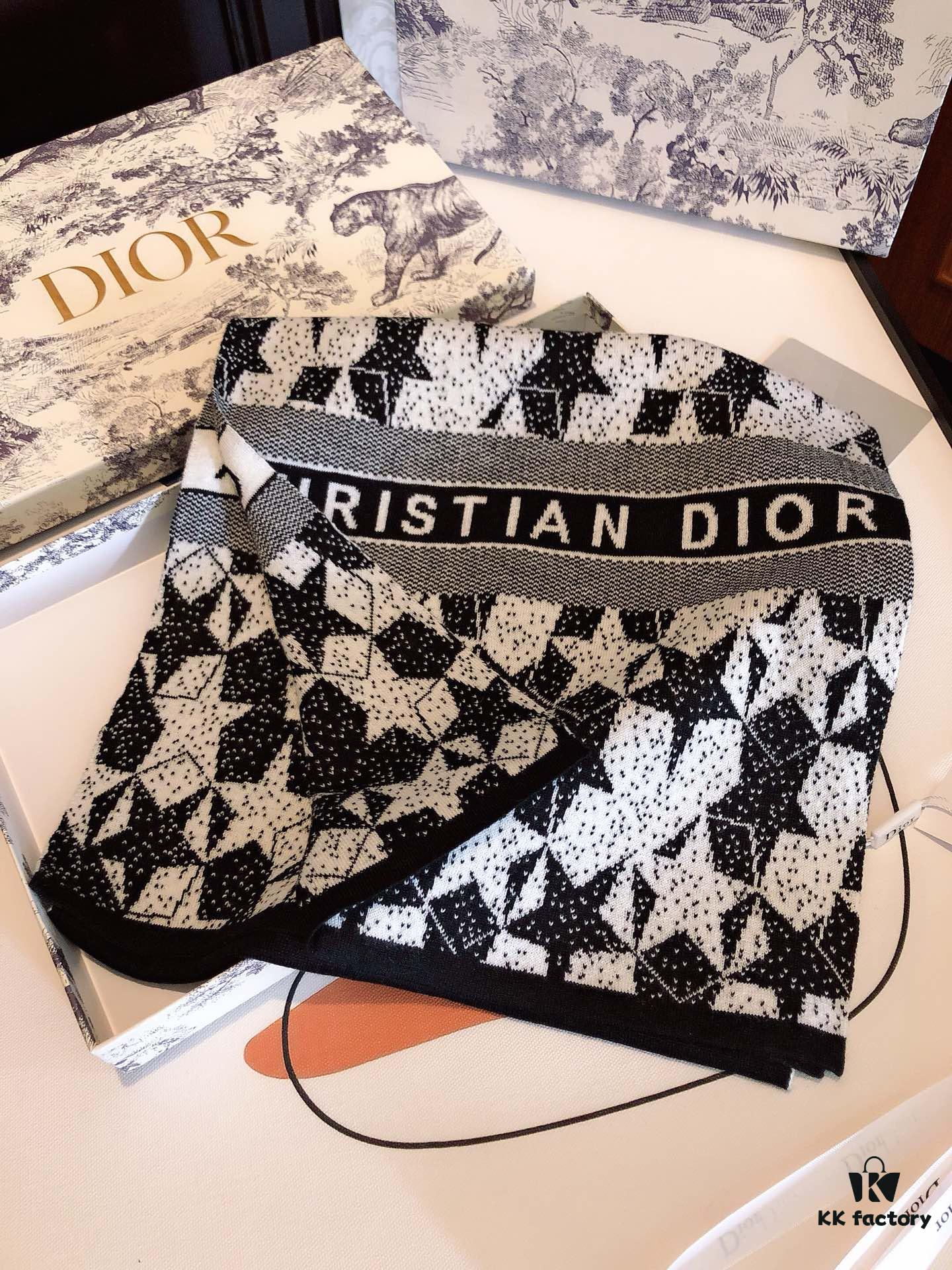 6931a8f6ccd8ab3d7af9d5bf Dior Men's Cashmere Knit Scarf, High-End Classic Design, Matches Store Version