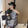 6931a8faccd8ab3d7af9d605 Premium Blue Dior-Style Packaging, Includes Card, Ribbon, Invoice, UnionPay Gift Set 🌹 Export Surplus from Italy, Once Sold Out, No Restocking. High-Quality Tencel Cotton Jacquard Scarf, Suitable for All Seasons, Soft and Skin-Friendly. 4 Designs, 8 Colors Each, Limited Stock Under 50,000 Pieces. Size: Approx. 180×70 cm. Wholesale Orders Welcome for Boutiques