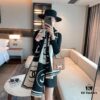 6931a901ccd8ab3d7af9d67f Cashmere Blend CHANEL (Chanel) 💋💋💋 Elegant Classic Chanel Logo