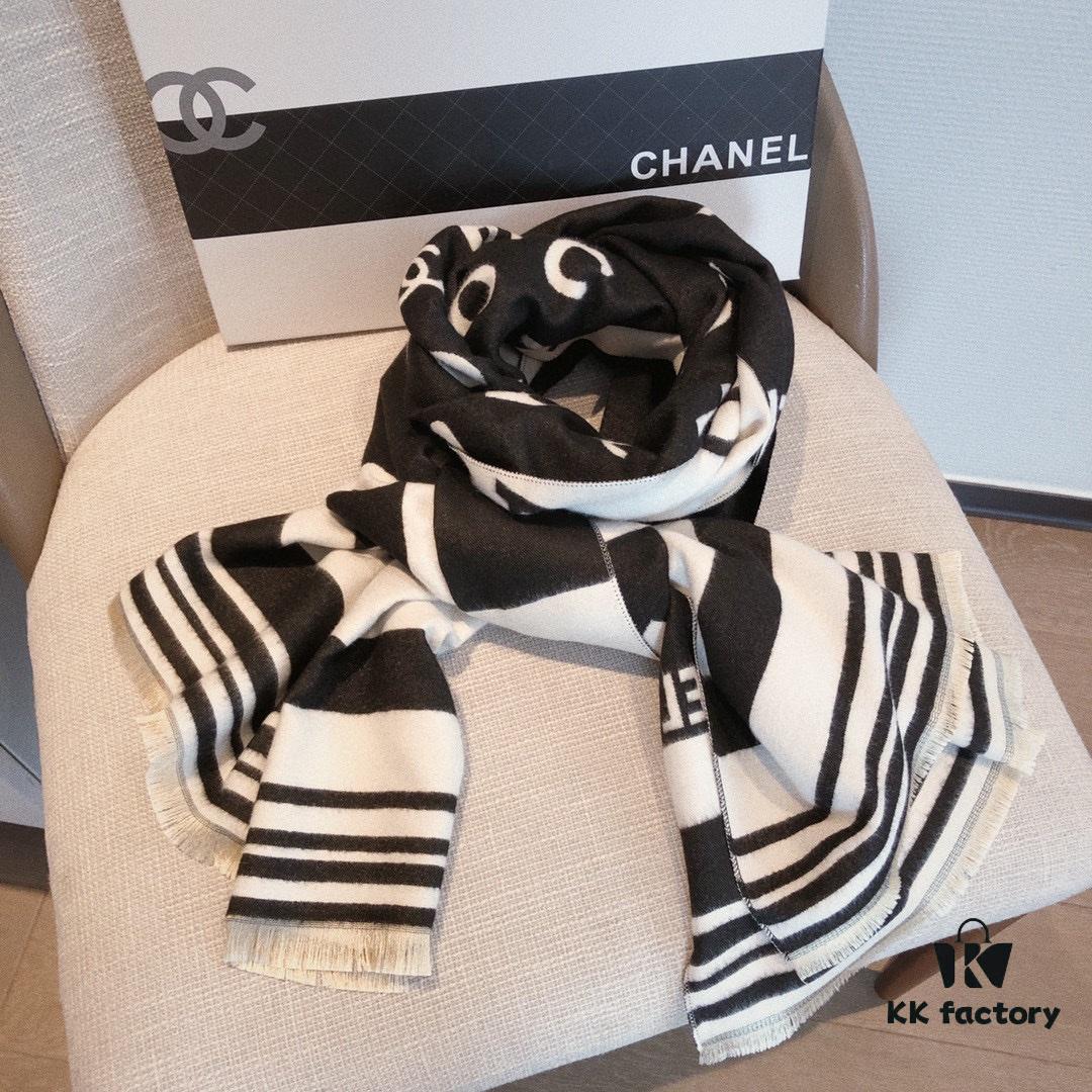 6931a907ccd8ab3d7af9d6e0 European Edition Exclusive 🌹🌹🌹 New Style Coco Chanel Cashmere-Like Yarn Jacquard Scarf 🧣 Fashionable Luxury Brand Style, Exquisite Craftsmanship, In Stock. Excellent Fit and Drape. High Cost-Performance for Gifting or Personal Use. Size: Approx 180×65 cm, Weight: 320g+