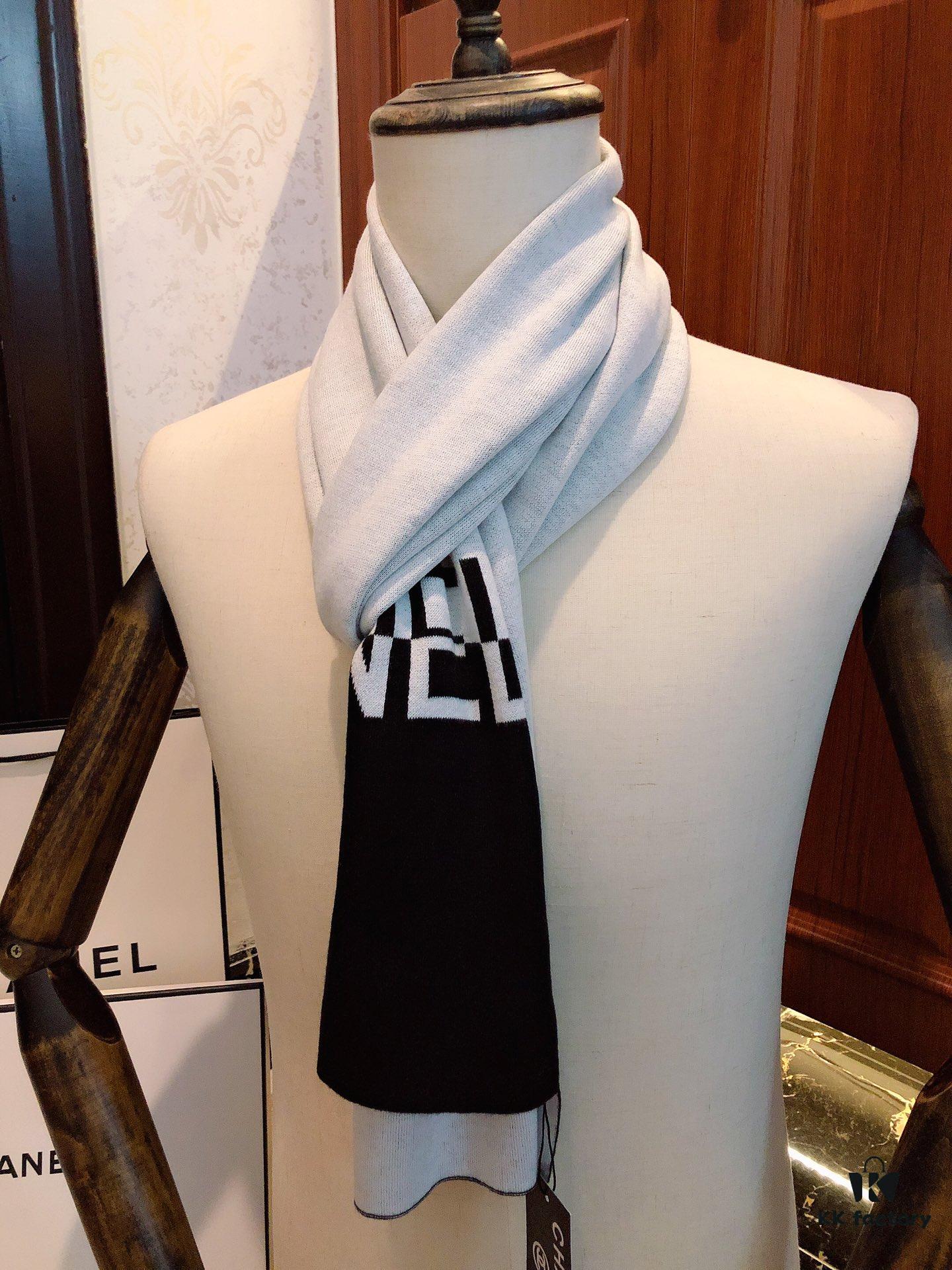 6931a909ccd8ab3d7af9d700 CHANEL (Chanel) Synchronized with Boutique, High-End Cashmere Knit Scarf! Classic Men's Design, Elegant and Versatile