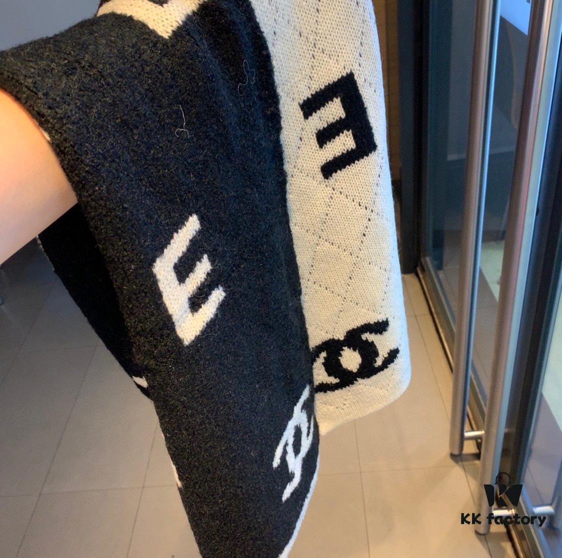 Chanel New Arrival Cashmere Embroidered Shawl