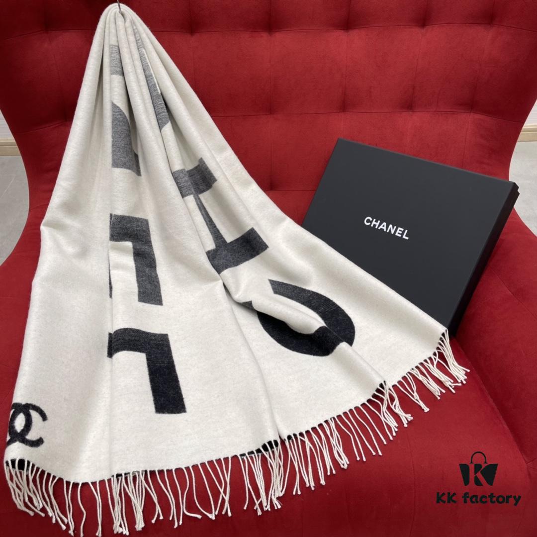 6931a90cccd8ab3d7af9d72c CHANEL Gradient Shawl Great Value – Dual Purpose Shawl Scarf, Elegant and Soft, 53% Cashmere 47% Wool, 70*200CM