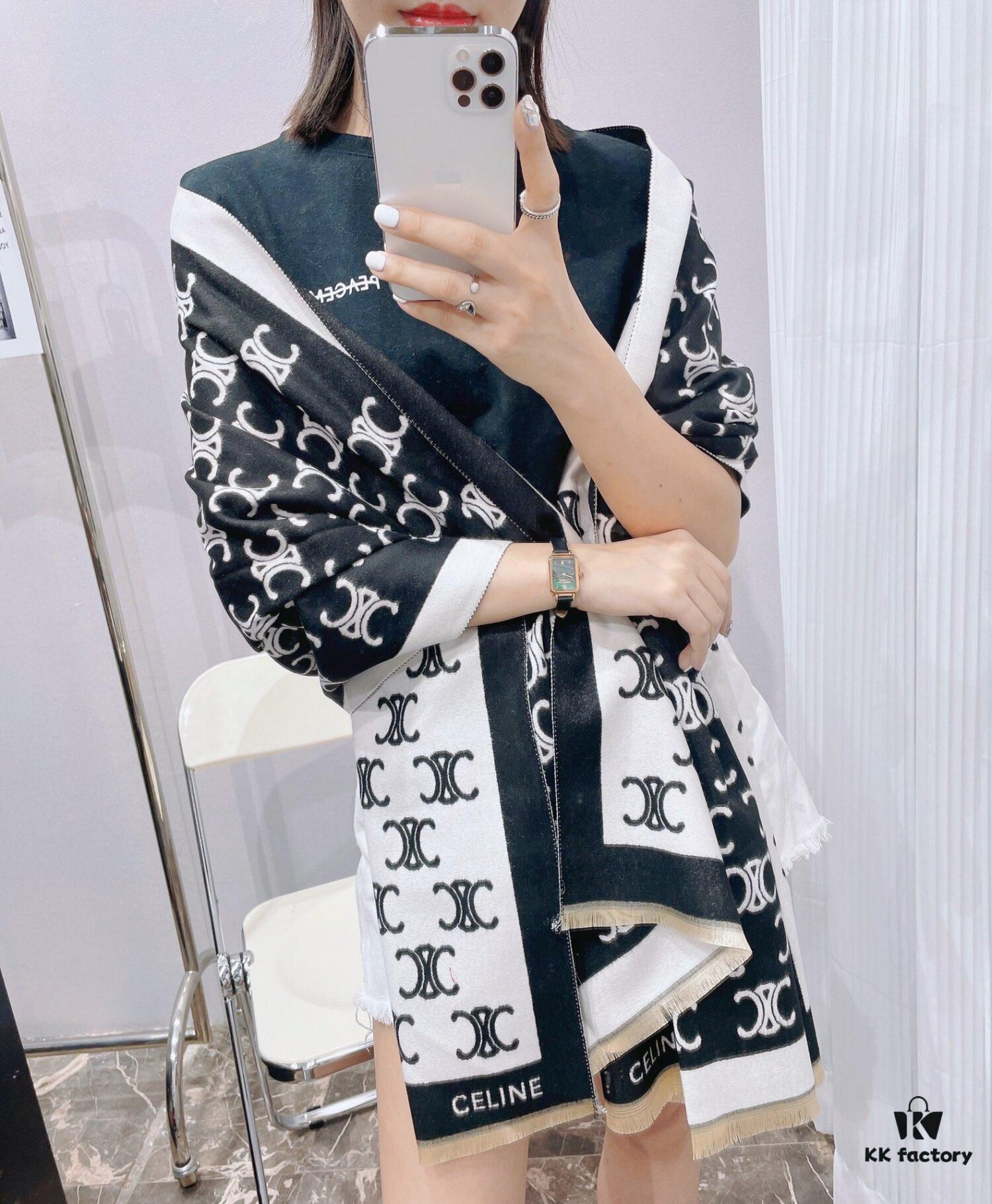 6931a910ccd8ab3d7af9d773 CELINE New Arrival Exquisitely Designed, Stylish and Warm-Resistant Piece