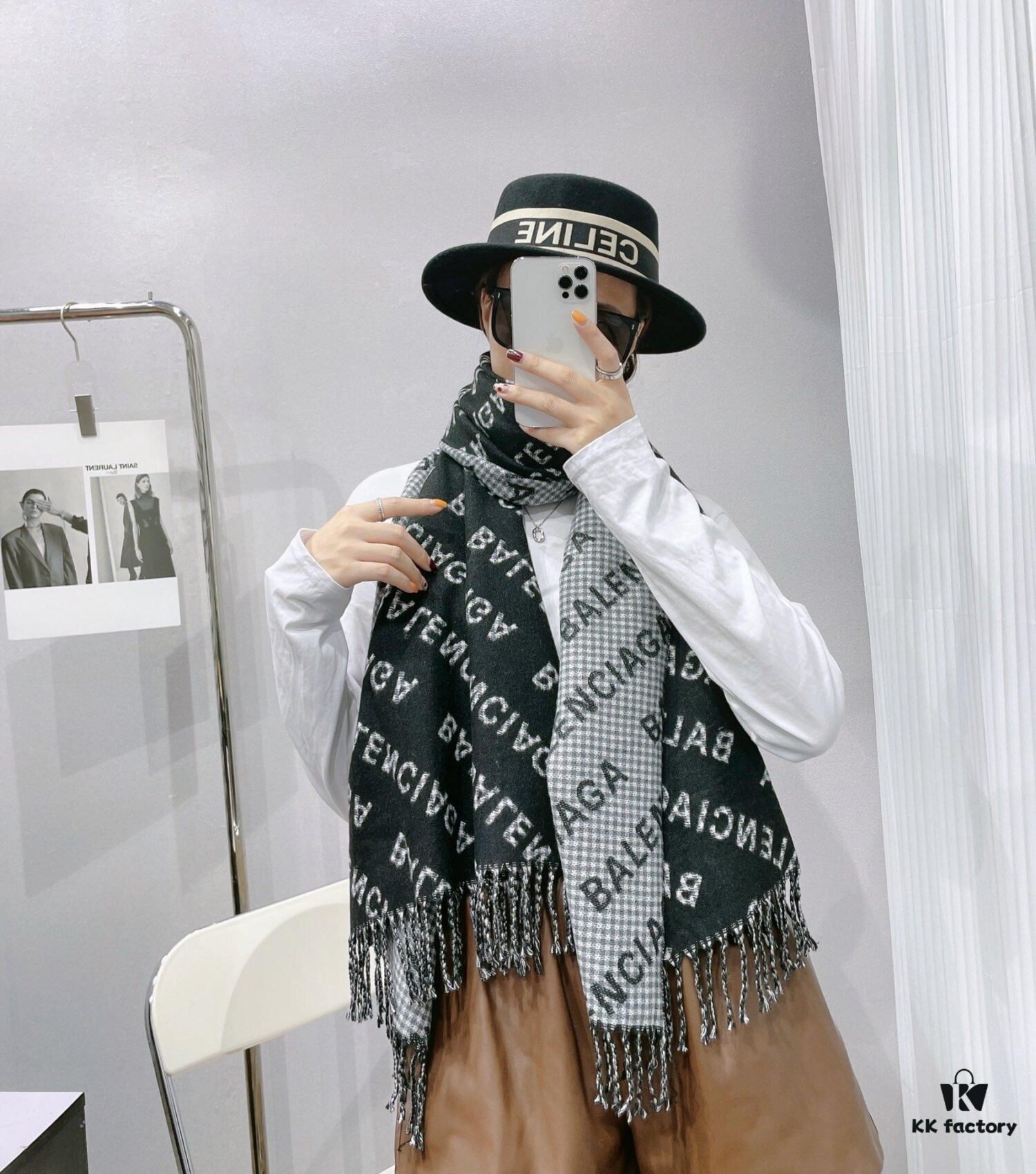 6931a915ccd8ab3d7af9d7bc Balenciaga: A Great Scarf Lies in Every Detail