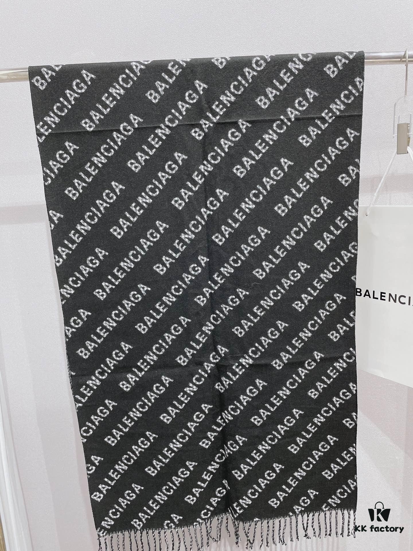 6931a915ccd8ab3d7af9d7c3 Balenciaga: A Great Scarf Lies in Every Detail