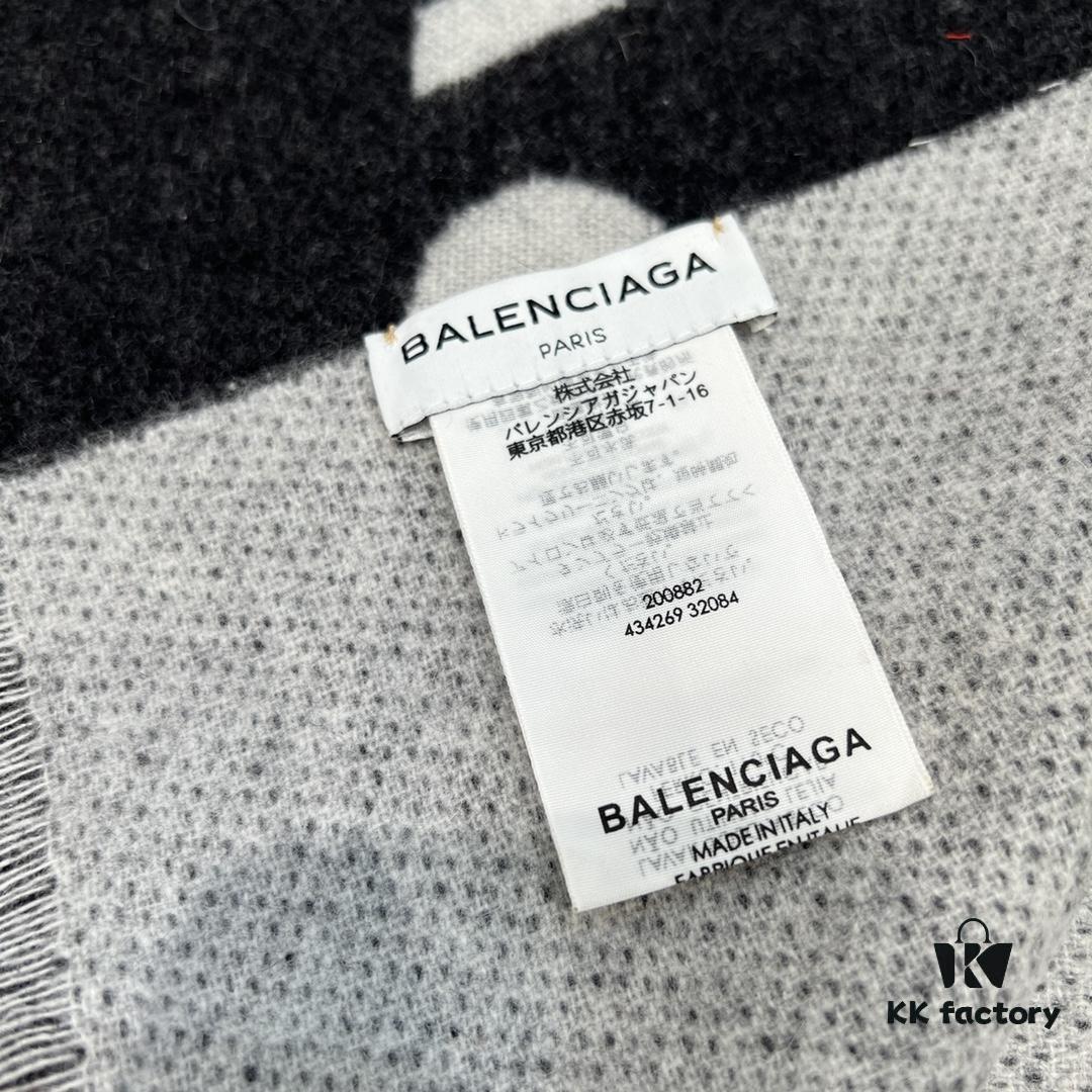 6931a916ccd8ab3d7af9d7d1 Balenciaga Classic Letter Double-Sided Cashmere Scarf