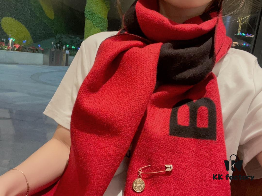 6931a917ccd8ab3d7af9d7d6 Balenciaga Classic Letter Double-Sided Cashmere Scarf