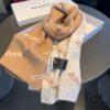 6931a918ccd8ab3d7af9d7e6 Balenciaga, synonymous with fashion and youth, perfect black and white combination, a must-have for trendsetters! 100% cashmere! Elegant logo jacquard! Soft and skin-friendly texture! New autumn/winter scarf (boutique style) 38x200 cm
