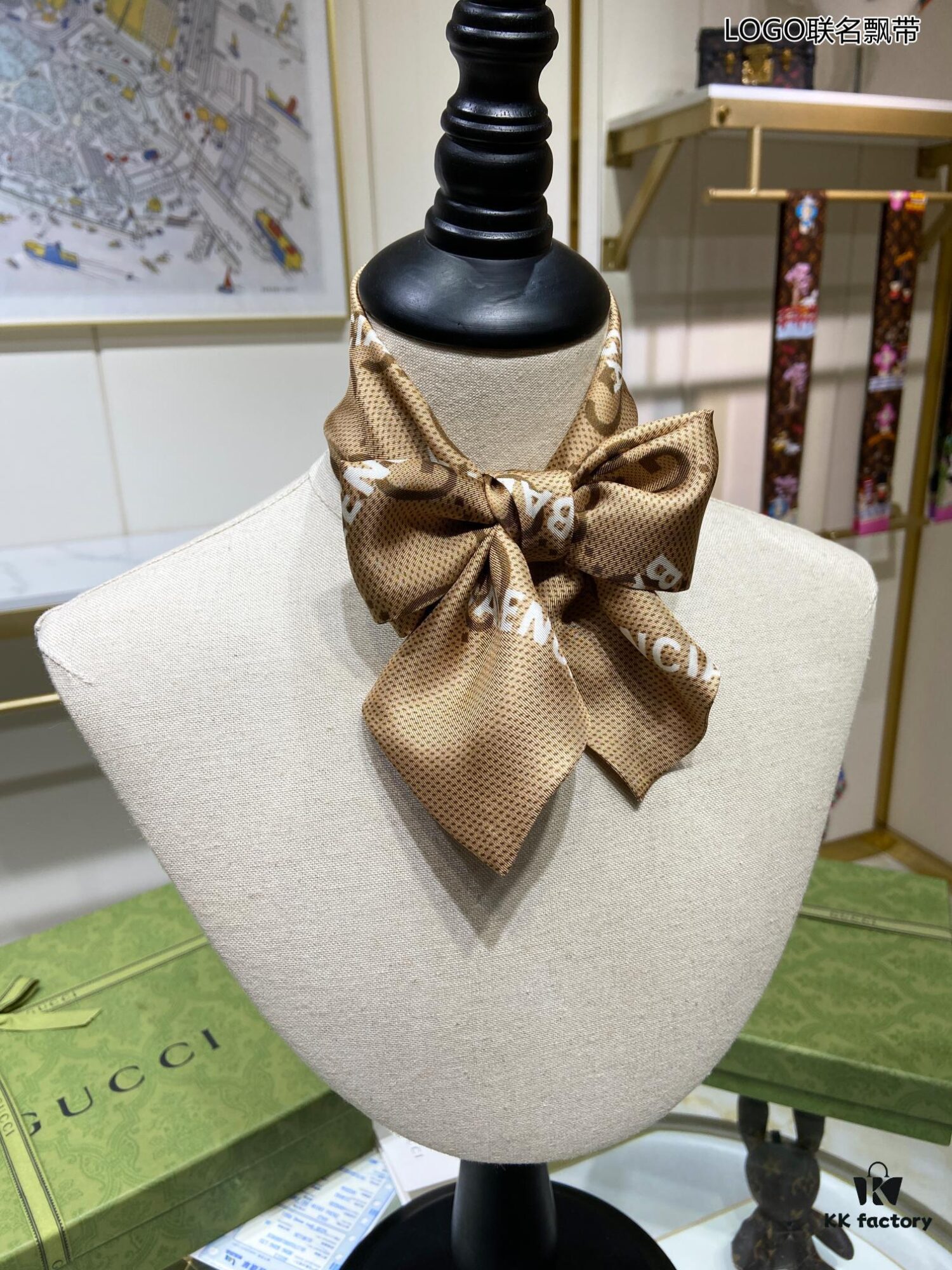 Limited Approval 💰💖💖 [Tearful] Imperial-Level Premium! G Brand Counter Sale GG [Logo Collaboration Scarf], This Season's Co-Branded Collection with Balenciaga