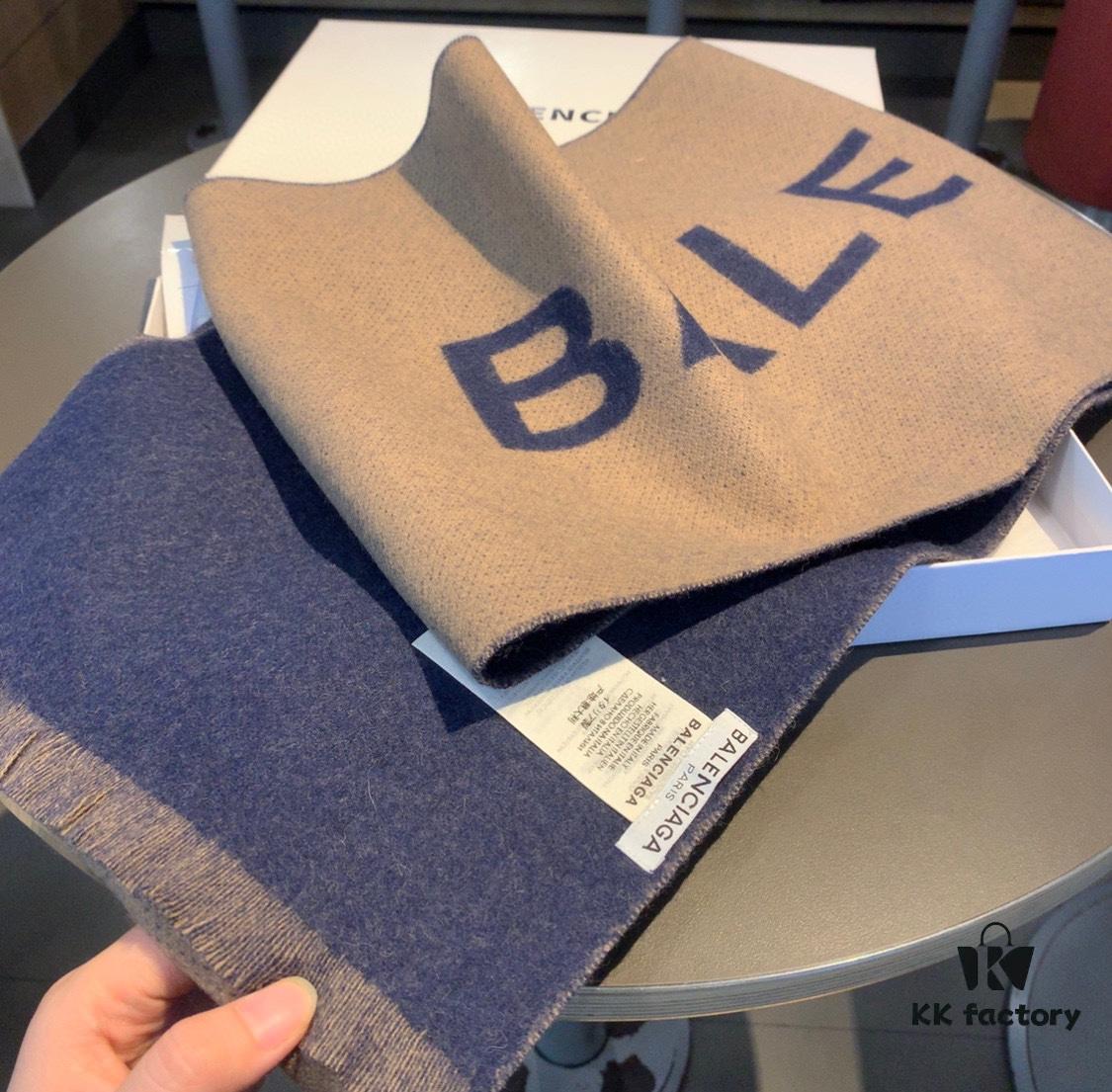 6931a919ccd8ab3d7af9d806 Gray Black Two-Tone Color đ„Authentic Store VersionăBalenciaga Classic Logo Double-Sided Cashmere Scarfăđ„