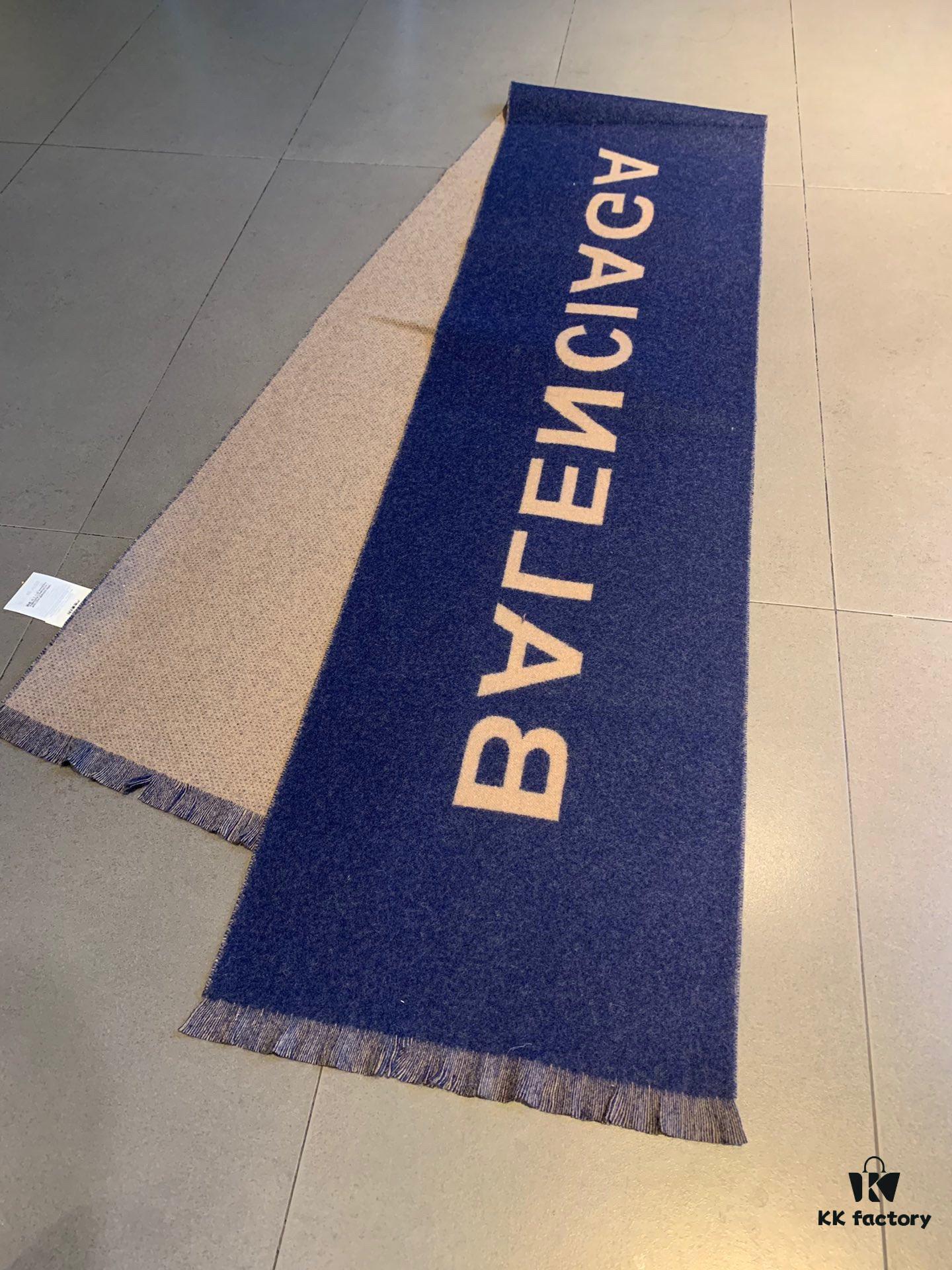 6931a91accd8ab3d7af9d809 Gray Black Two-Tone Color đ„Authentic Store VersionăBalenciaga Classic Logo Double-Sided Cashmere Scarfăđ„