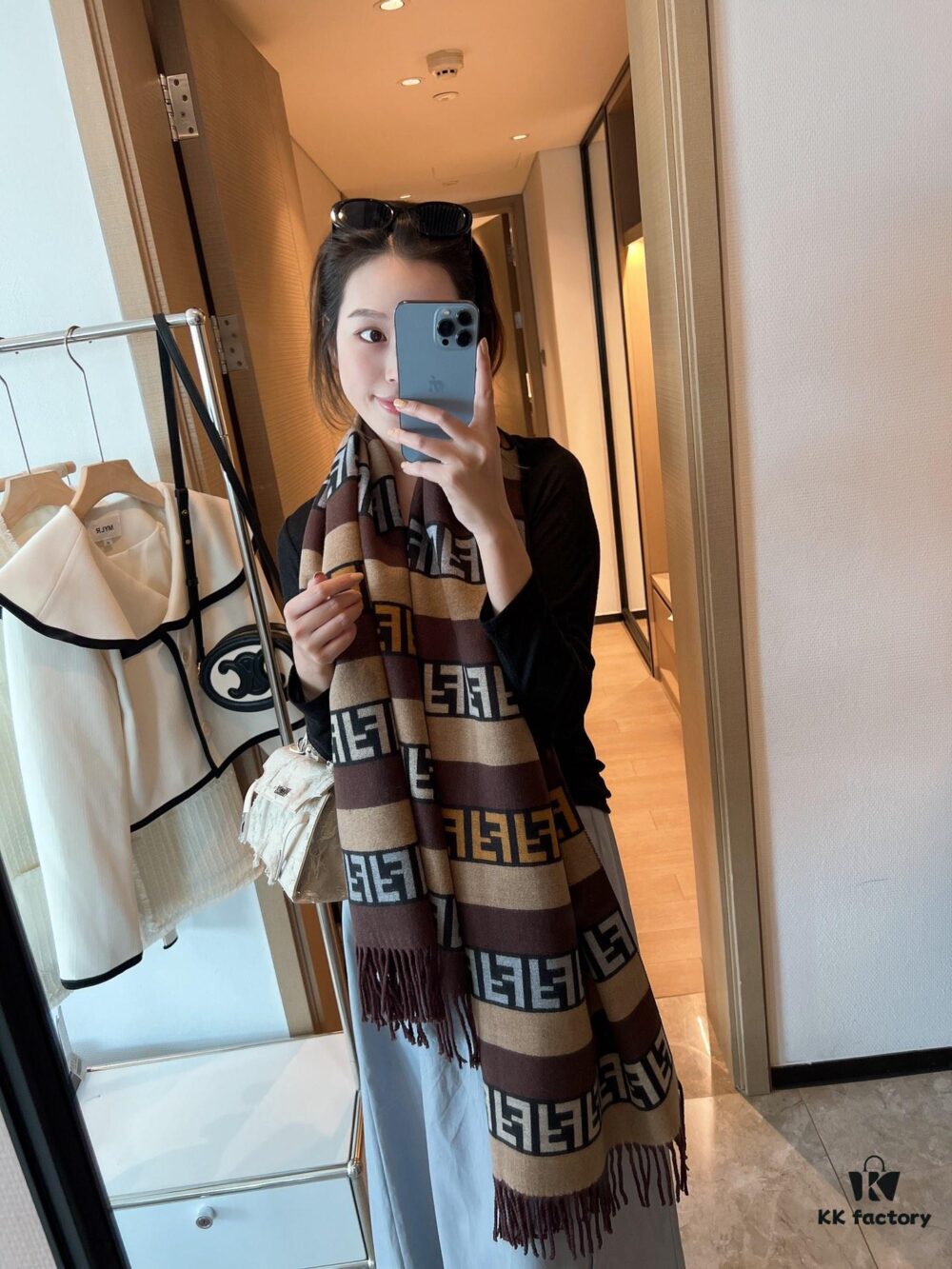 6931a920ccd8ab3d7af9d86a FENDI Winter New Arrival FF Monogram Scarf